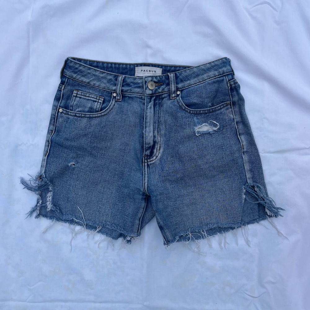 pacsun mom jean cut-offs with side slits. These were my favorite pair of shorts
